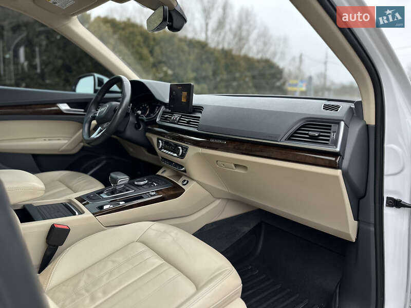 Внедорожник / Кроссовер Audi Q5 2020 в Дрогобыче фото 93 Внедорожник / Кроссовер Audi Q5 2020 в Дрогобыче