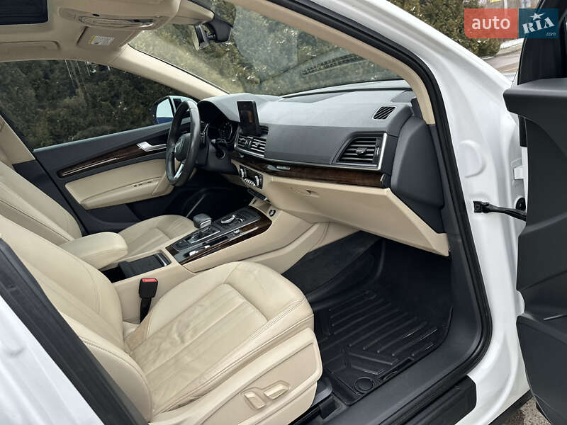 Внедорожник / Кроссовер Audi Q5 2020 в Дрогобыче фото 103 Внедорожник / Кроссовер Audi Q5 2020 в Дрогобыче