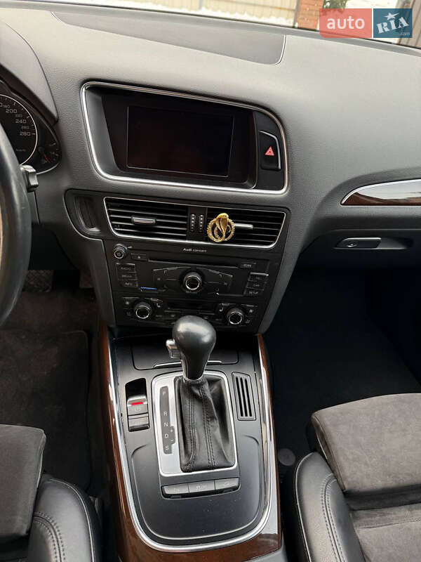 Внедорожник / Кроссовер Audi Q5 2011 в Вышгороде фото 8 Внедорожник / Кроссовер Audi Q5 2011 в Вышгороде