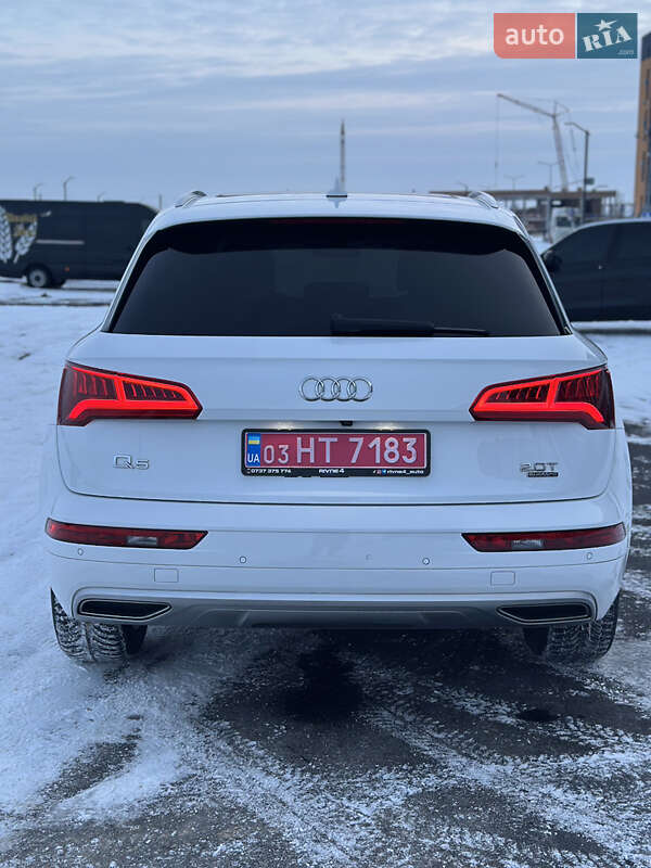 Позашляховик / Кросовер Audi Q5 2018 в Рівному фото 4 Позашляховик / Кросовер Audi Q5 2018 в Рівному