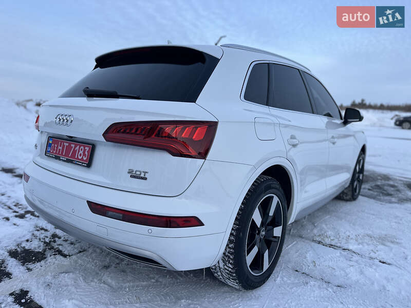 Позашляховик / Кросовер Audi Q5 2018 в Рівному фото 17 Позашляховик / Кросовер Audi Q5 2018 в Рівному