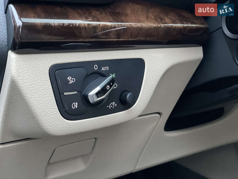 Позашляховик / Кросовер Audi Q5 2018 в Львові