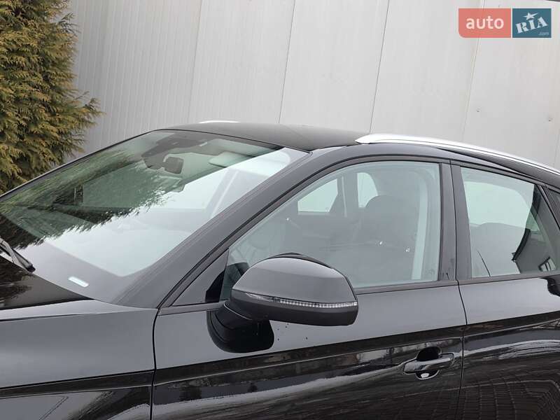 Позашляховик / Кросовер Audi Q5 2018 в Івано-Франківську