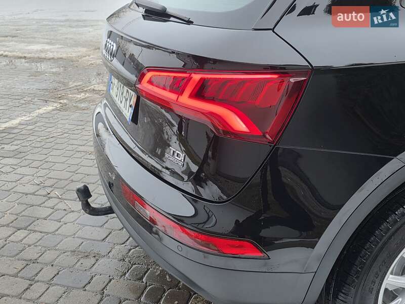 Позашляховик / Кросовер Audi Q5 2018 в Івано-Франківську