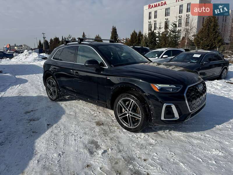 Внедорожник / Кроссовер Audi Q5 2020 в Львове
