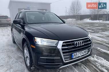 Внедорожник / Кроссовер Audi Q5 2018 в Немирове