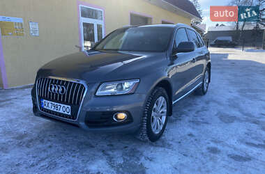 Позашляховик / Кросовер Audi Q5 2013 в Краснограді