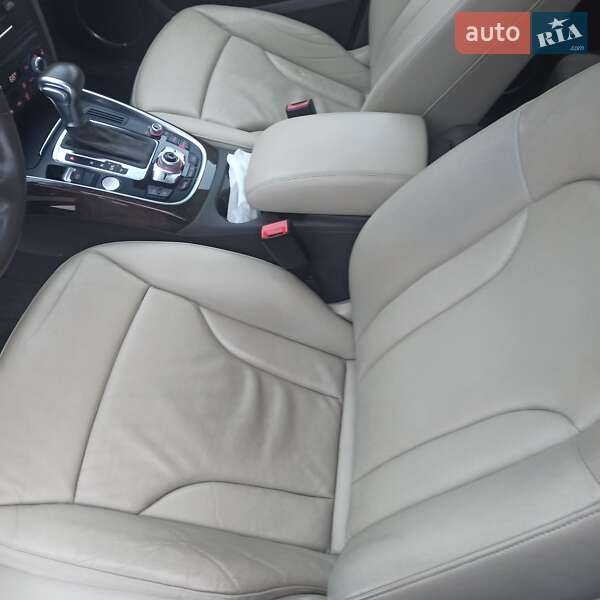 Внедорожник / Кроссовер Audi Q5 2015 в Шумске