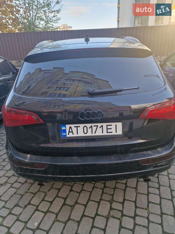 Позашляховик / Кросовер Audi Q5 2011 в Івано-Франківську