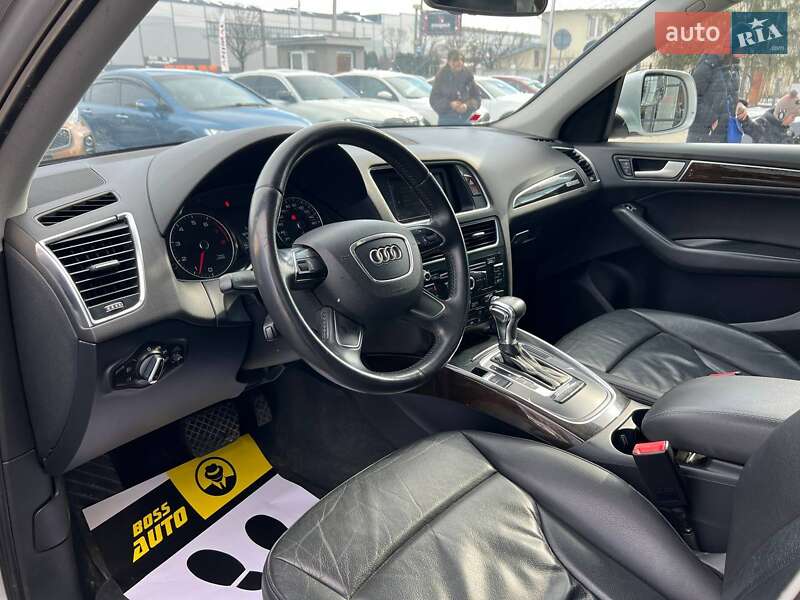Позашляховик / Кросовер Audi Q5 2014 в Івано-Франківську