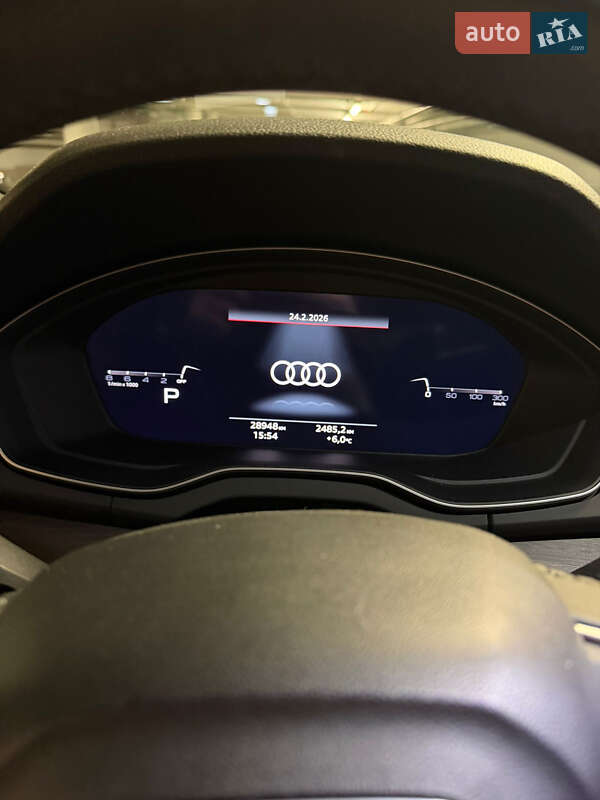 Внедорожник / Кроссовер Audi Q5 2023 в Киеве