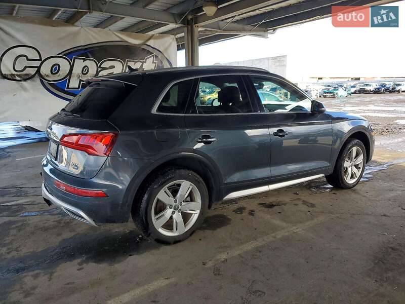 Позашляховик / Кросовер Audi Q5 2018 в Тернополі