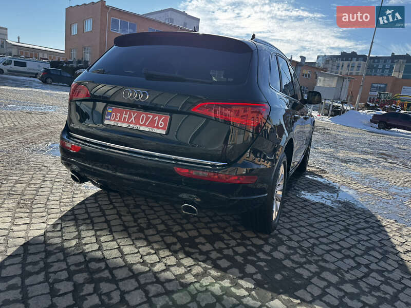 Позашляховик / Кросовер Audi Q5 2015 в Луцьку