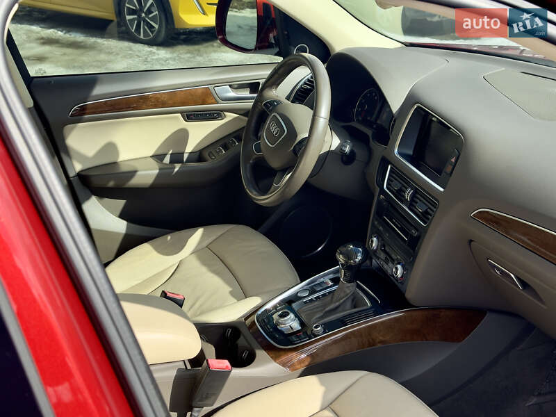 Позашляховик / Кросовер Audi Q5 2014 в Вінниці