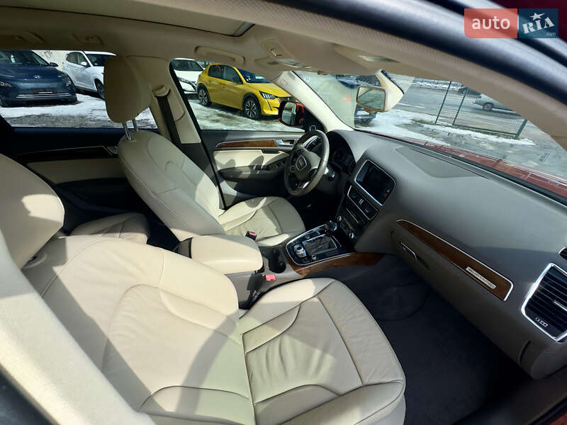 Позашляховик / Кросовер Audi Q5 2014 в Вінниці