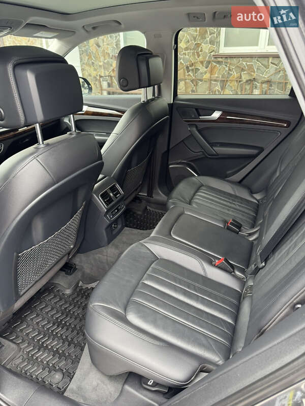 Внедорожник / Кроссовер Audi Q5 2018 в Владимире фото 72 Внедорожник / Кроссовер Audi Q5 2018 в Владимире