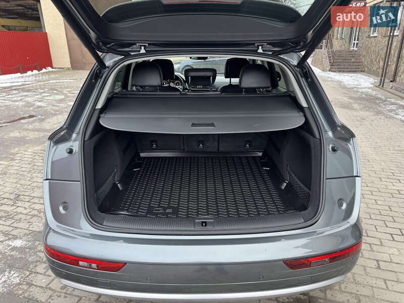 Внедорожник / Кроссовер Audi Q5 2018 в Владимире фото 80 Внедорожник / Кроссовер Audi Q5 2018 в Владимире