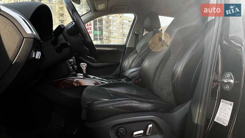 Позашляховик / Кросовер Audi Q5 2016 в Києві