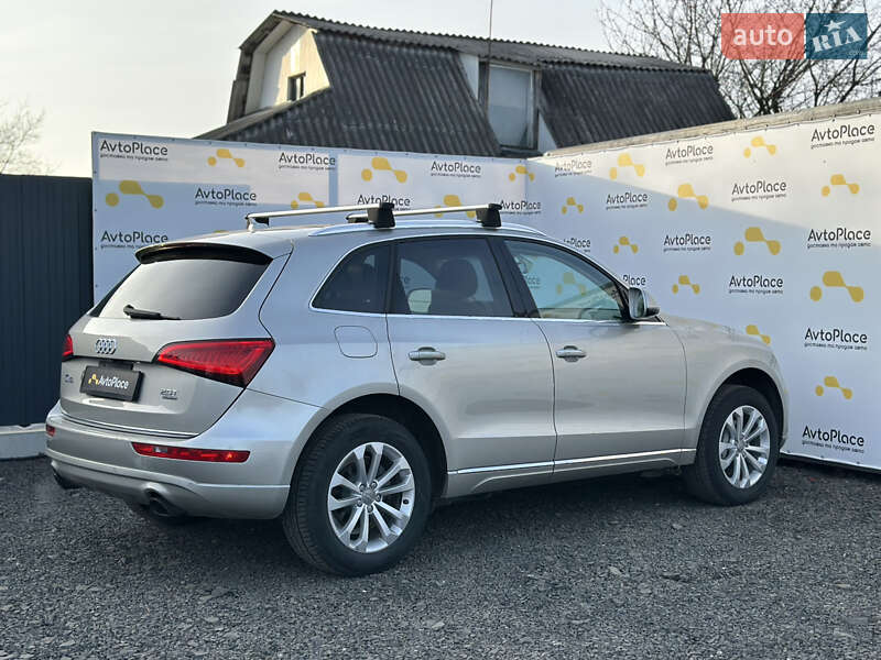 Позашляховик / Кросовер Audi Q5 2015 в Луцьку