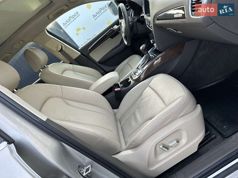 Позашляховик / Кросовер Audi Q5 2015 в Луцьку