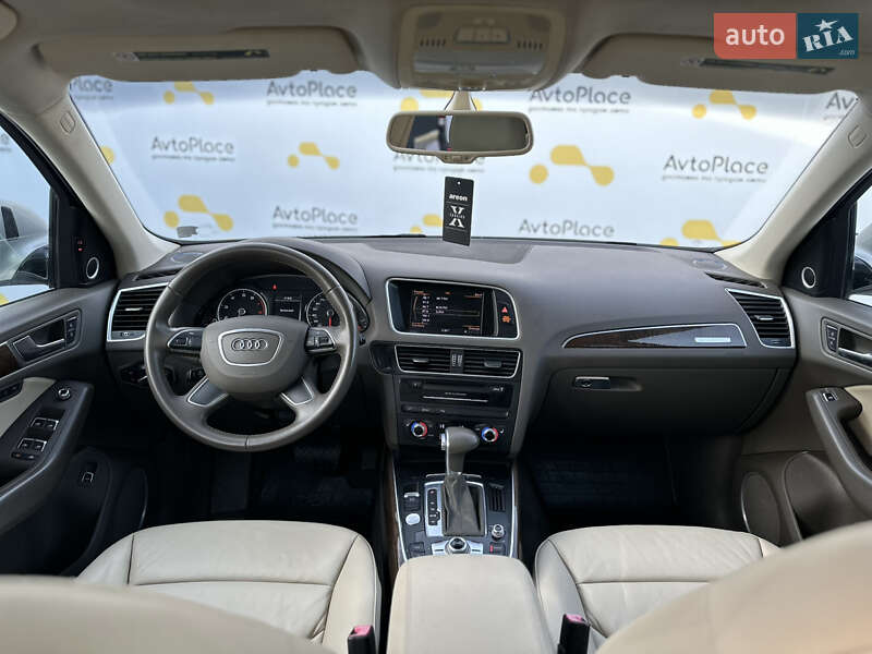 Позашляховик / Кросовер Audi Q5 2015 в Луцьку