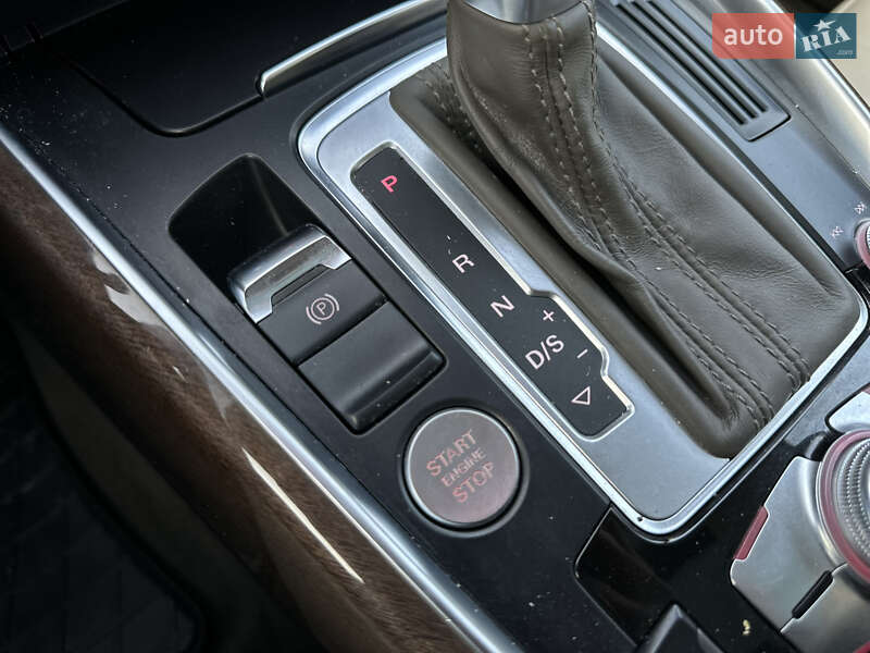 Позашляховик / Кросовер Audi Q5 2015 в Луцьку