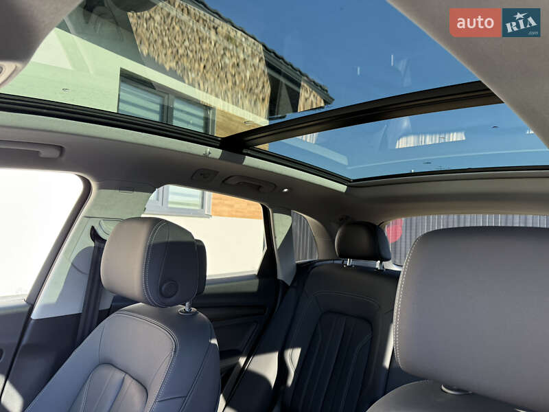 Внедорожник / Кроссовер Audi Q5 2020 в Стрые