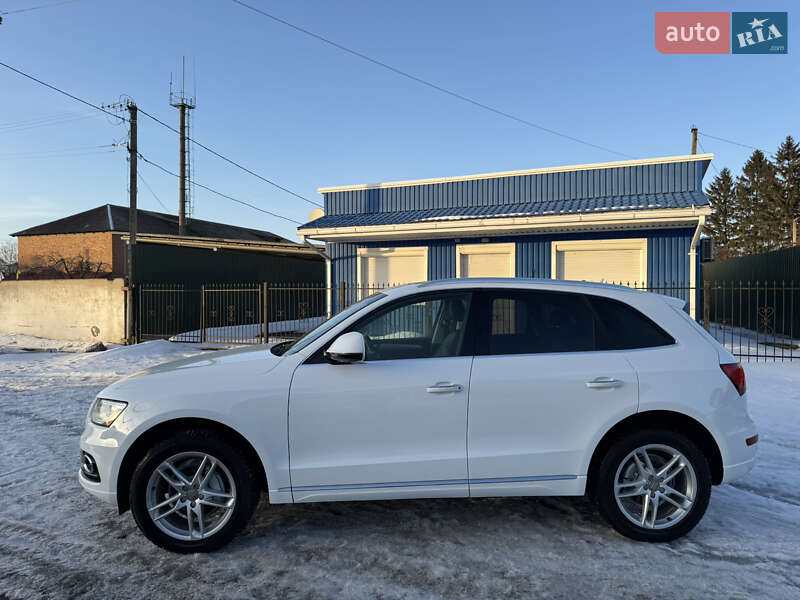 Внедорожник / Кроссовер Audi Q5 2016 в Умани