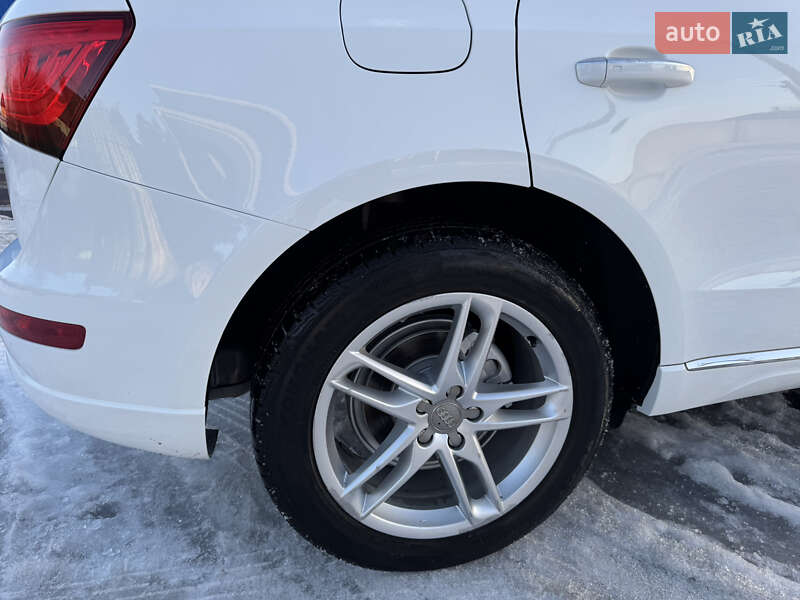 Внедорожник / Кроссовер Audi Q5 2016 в Умани