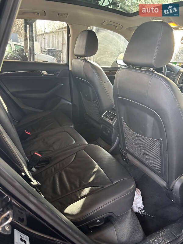 Позашляховик / Кросовер Audi Q5 2015 в Лубнах