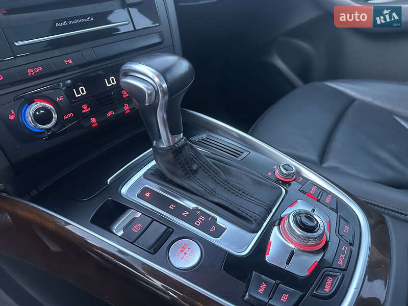 Внедорожник / Кроссовер Audi Q5 2015 в Дрогобыче