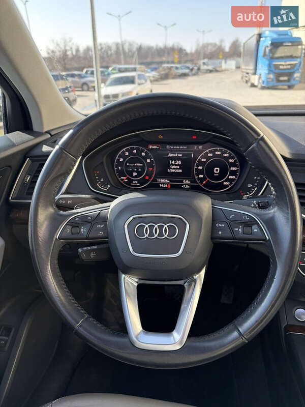 Позашляховик / Кросовер Audi Q5 2017 в Львові фото 9 Позашляховик / Кросовер Audi Q5 2017 в Львові