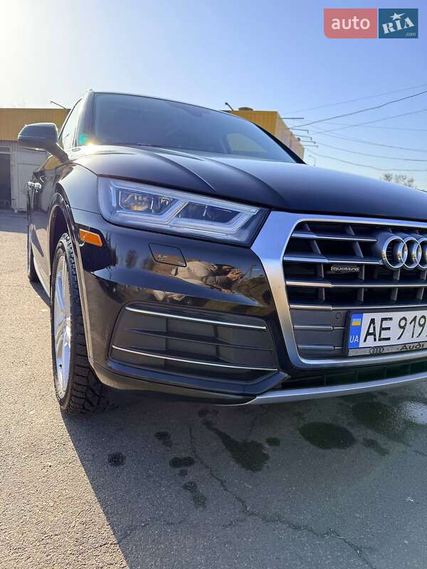 Позашляховик / Кросовер Audi Q5 2019 в Кривому Розі