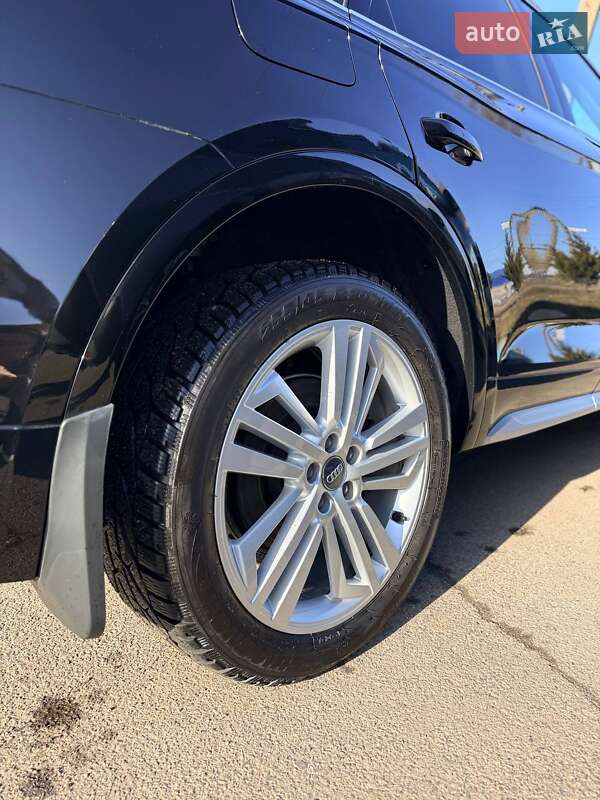 Позашляховик / Кросовер Audi Q5 2019 в Кривому Розі