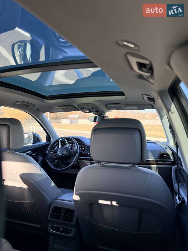 Позашляховик / Кросовер Audi Q5 2019 в Кривому Розі