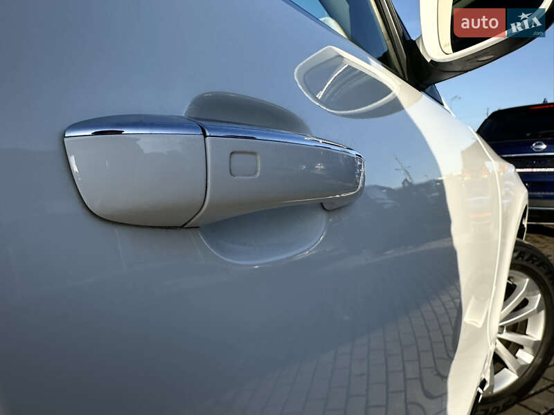 Позашляховик / Кросовер Audi Q5 2015 в Львові фото 26 Позашляховик / Кросовер Audi Q5 2015 в Львові
