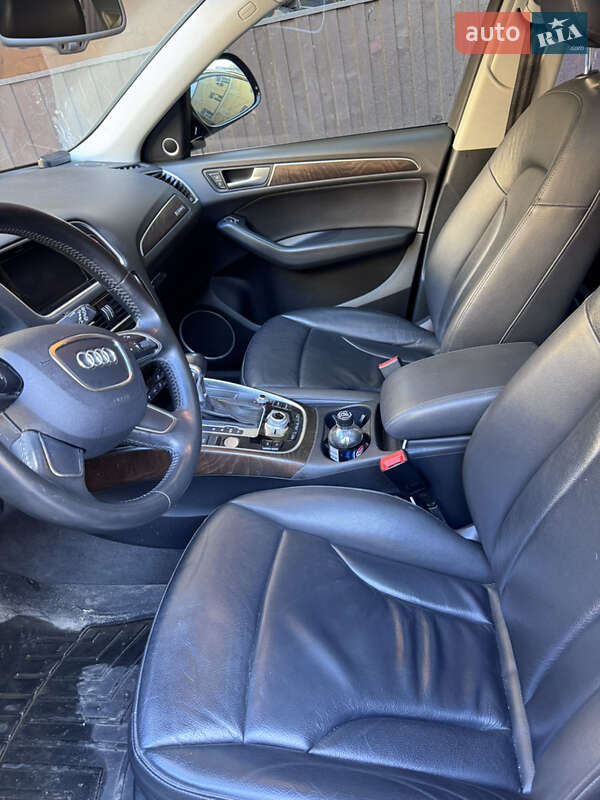 Позашляховик / Кросовер Audi Q5 2015 в Києві фото 4 Позашляховик / Кросовер Audi Q5 2015 в Києві