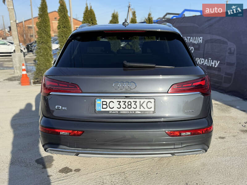 Позашляховик / Кросовер Audi Q5 2020 в Львові