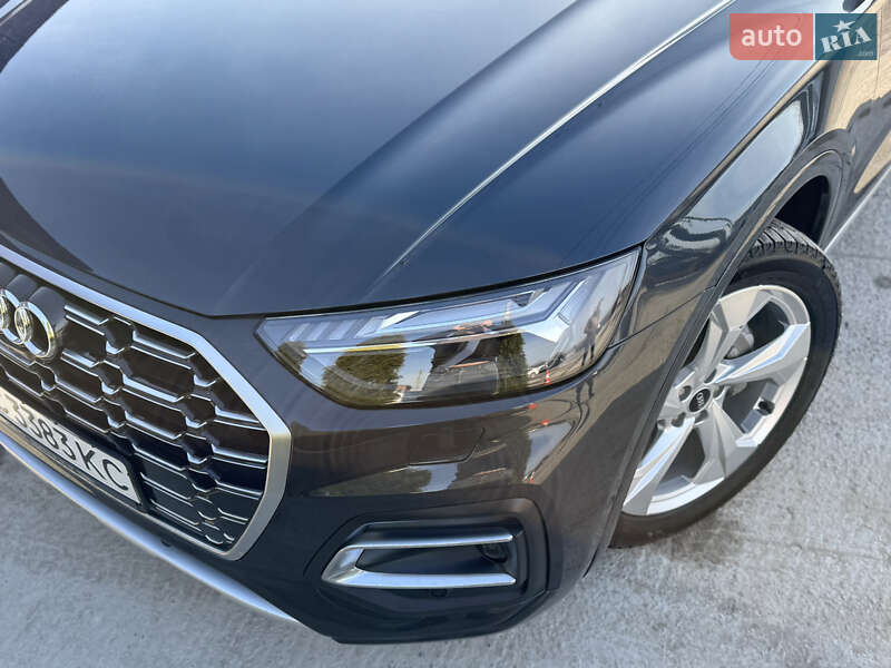 Позашляховик / Кросовер Audi Q5 2020 в Львові