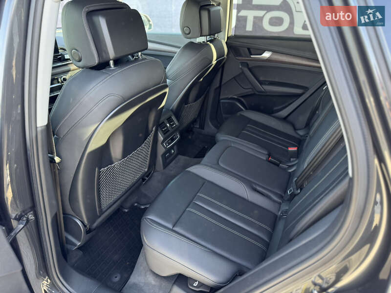 Позашляховик / Кросовер Audi Q5 2020 в Львові