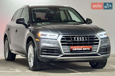 Внедорожник / Кроссовер Audi Q5 2020 в Киеве