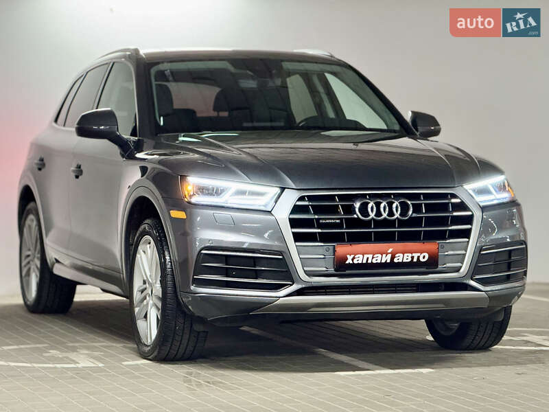 Позашляховик / Кросовер Audi Q5 2020 в Києві