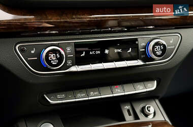 Внедорожник / Кроссовер Audi Q5 2020 в Киеве