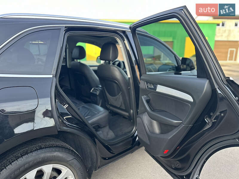 Позашляховик / Кросовер Audi Q5 2015 в Володимирі фото 55 Позашляховик / Кросовер Audi Q5 2015 в Володимирі