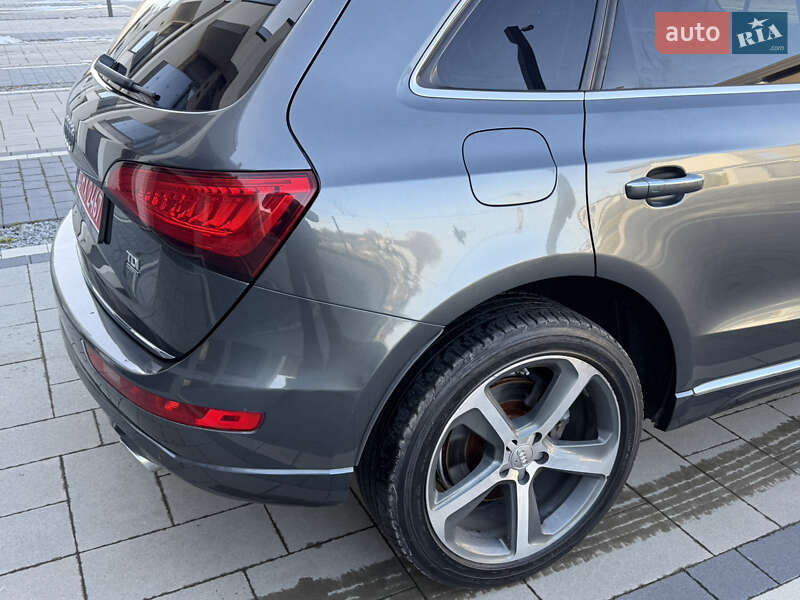 Позашляховик / Кросовер Audi Q5 2015 в Ковелі
