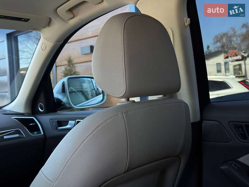 Внедорожник / Кроссовер Audi Q5 2015 в Ровно