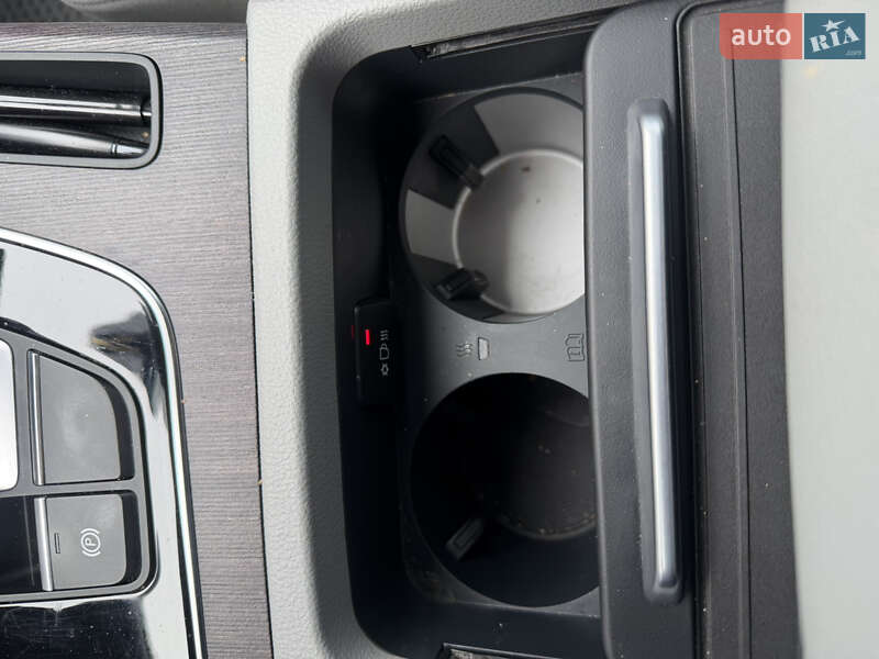 Внедорожник / Кроссовер Audi Q5 2021 в Киеве