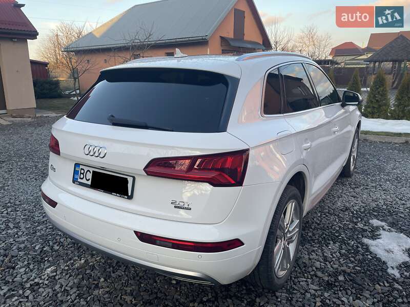 Позашляховик / Кросовер Audi Q5 2017 в Львові фото 6 Позашляховик / Кросовер Audi Q5 2017 в Львові