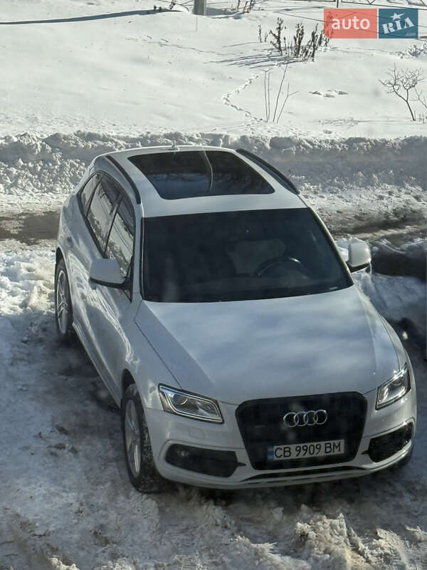 Позашляховик / Кросовер Audi Q5 2015 в Чернігові фото Позашляховик / Кросовер Audi Q5 2015 в Чернігові