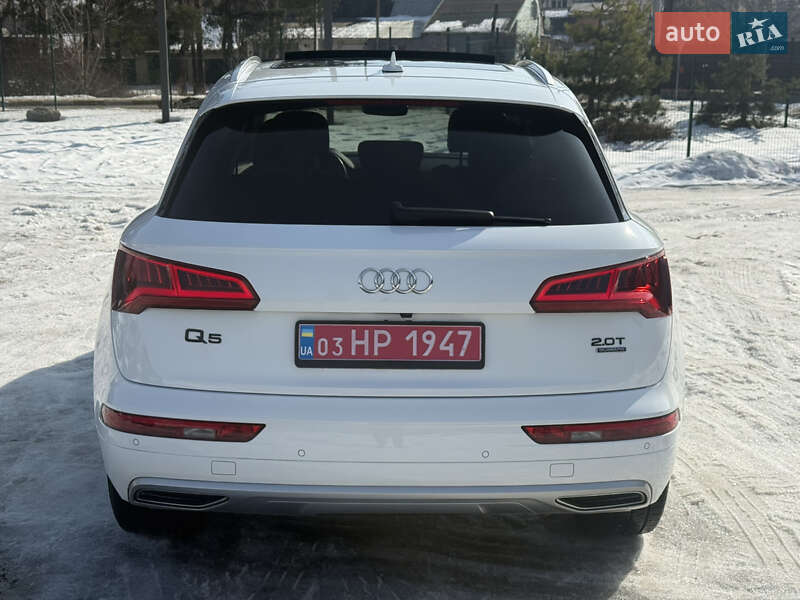 Позашляховик / Кросовер Audi Q5 2018 в Києві фото 6 Позашляховик / Кросовер Audi Q5 2018 в Києві